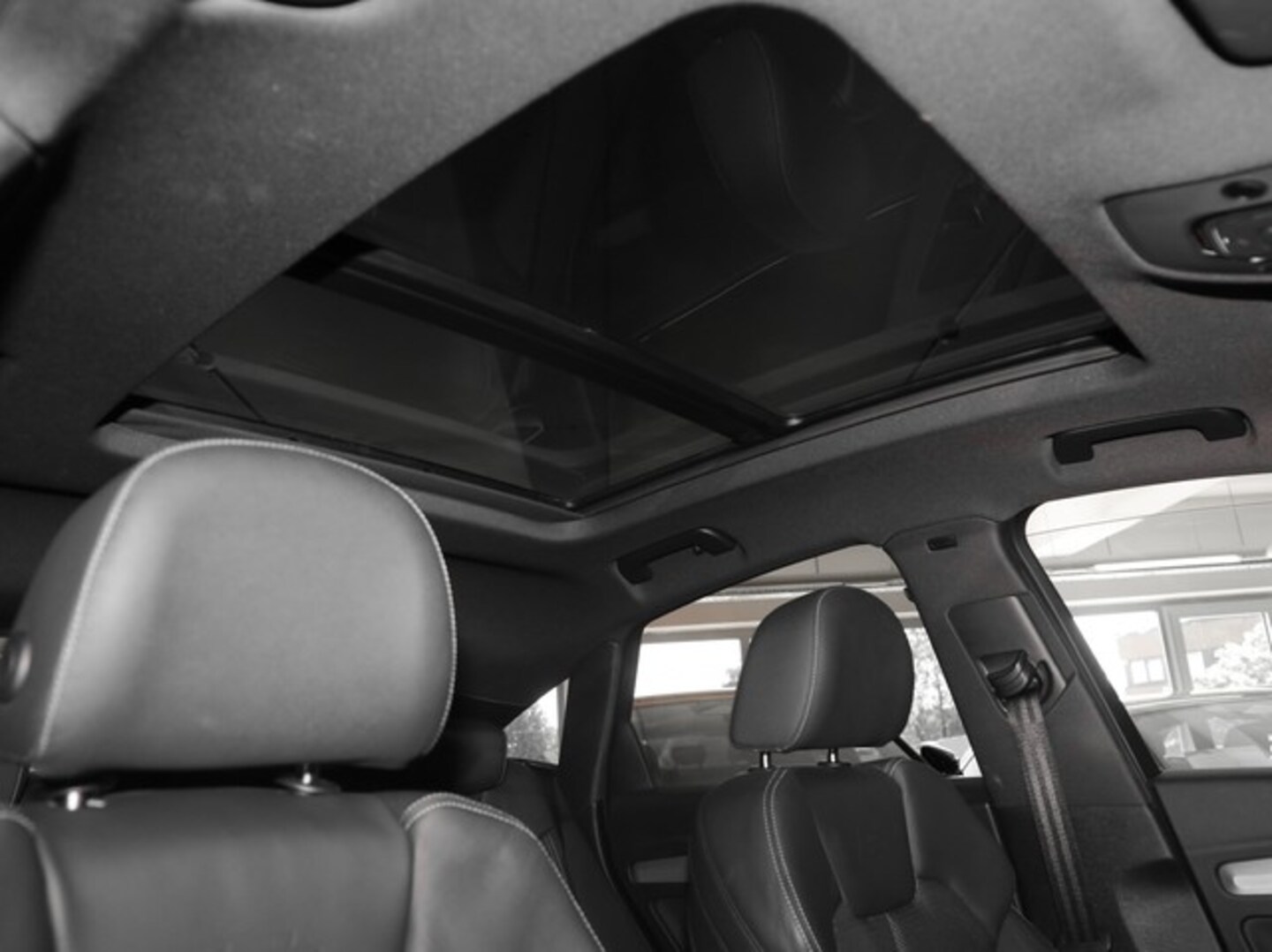 Bild über Audi Q5 Sportback 40 TDI quattro S tronic - für weitere Informationen kontaktieren Sie den Audi Partner