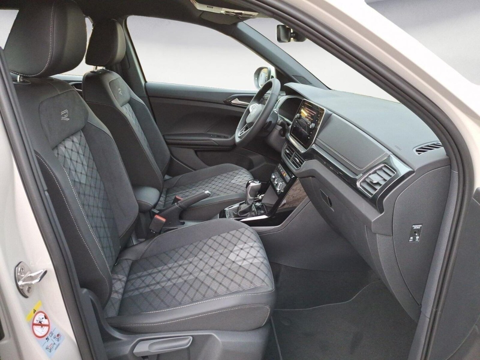 Volkswagen T-Cross – Bild 9