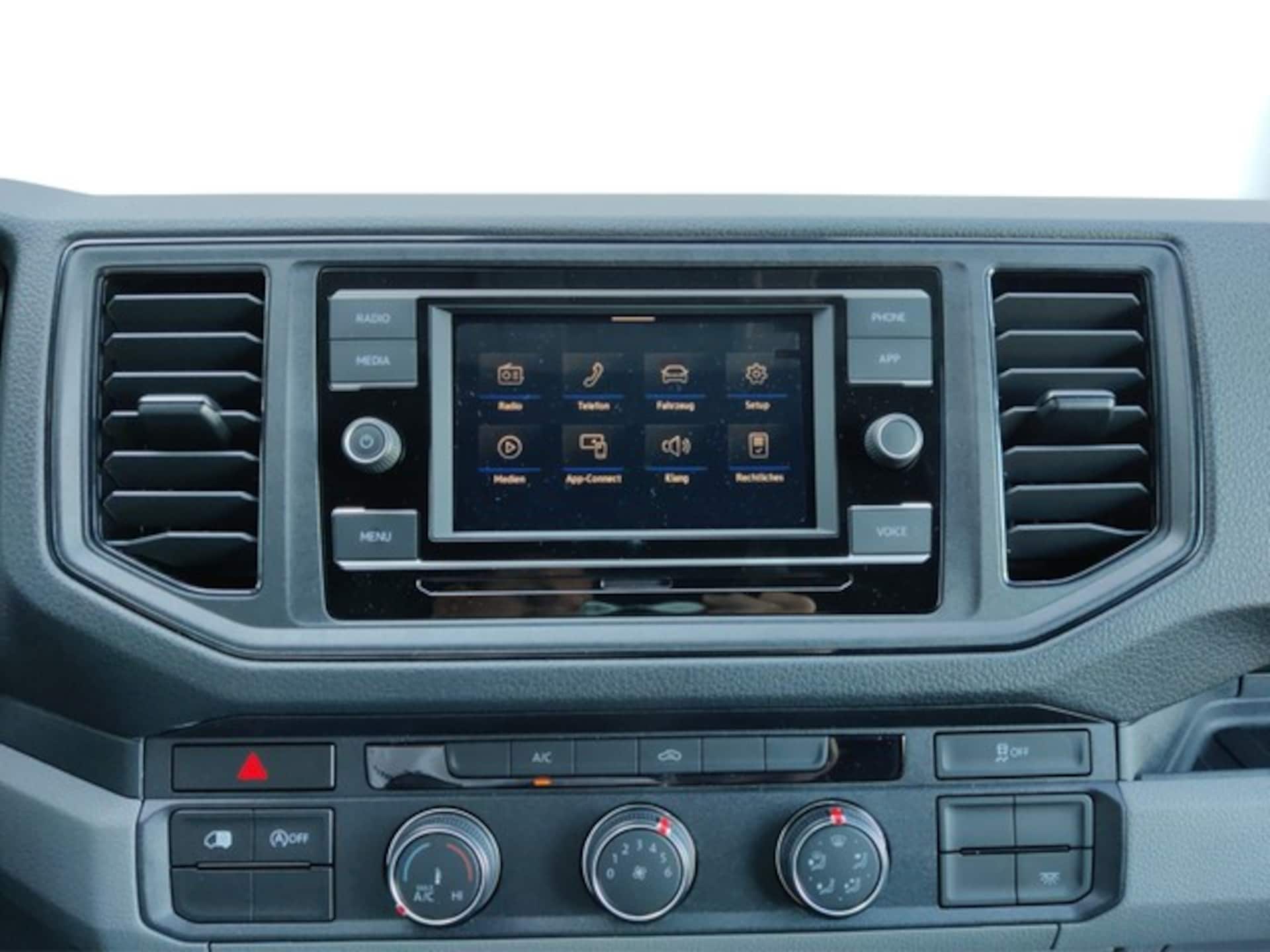 Volkswagen Crafter Kasten langer Radstand