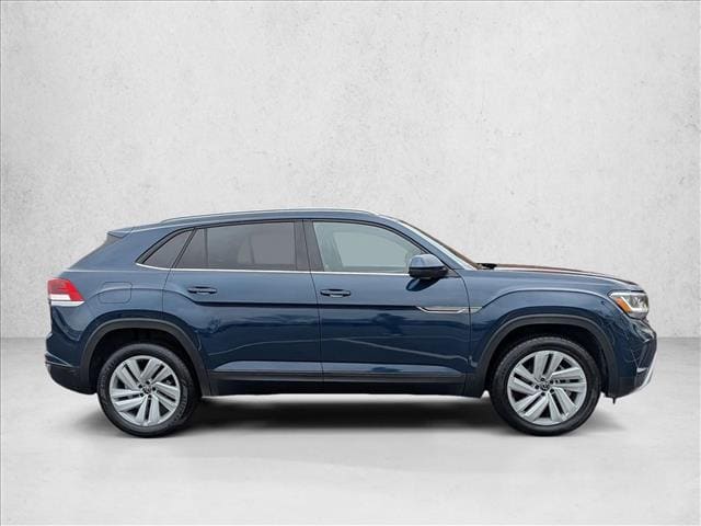 2022 VOLKSWAGEN ATLAS CROSS SPORT - Image 4