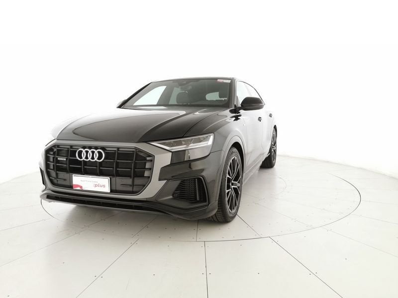 Immagine di Audi Q8 Sport 55 TFSI quattro 250 kW (340 CV) tiptronic - Vista: for more details contact your dealer