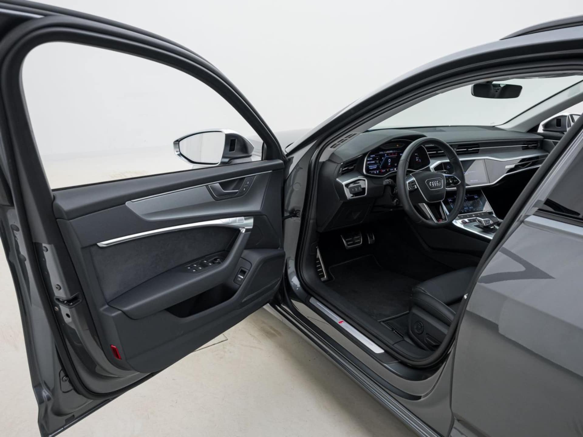 Audi S6 Avant