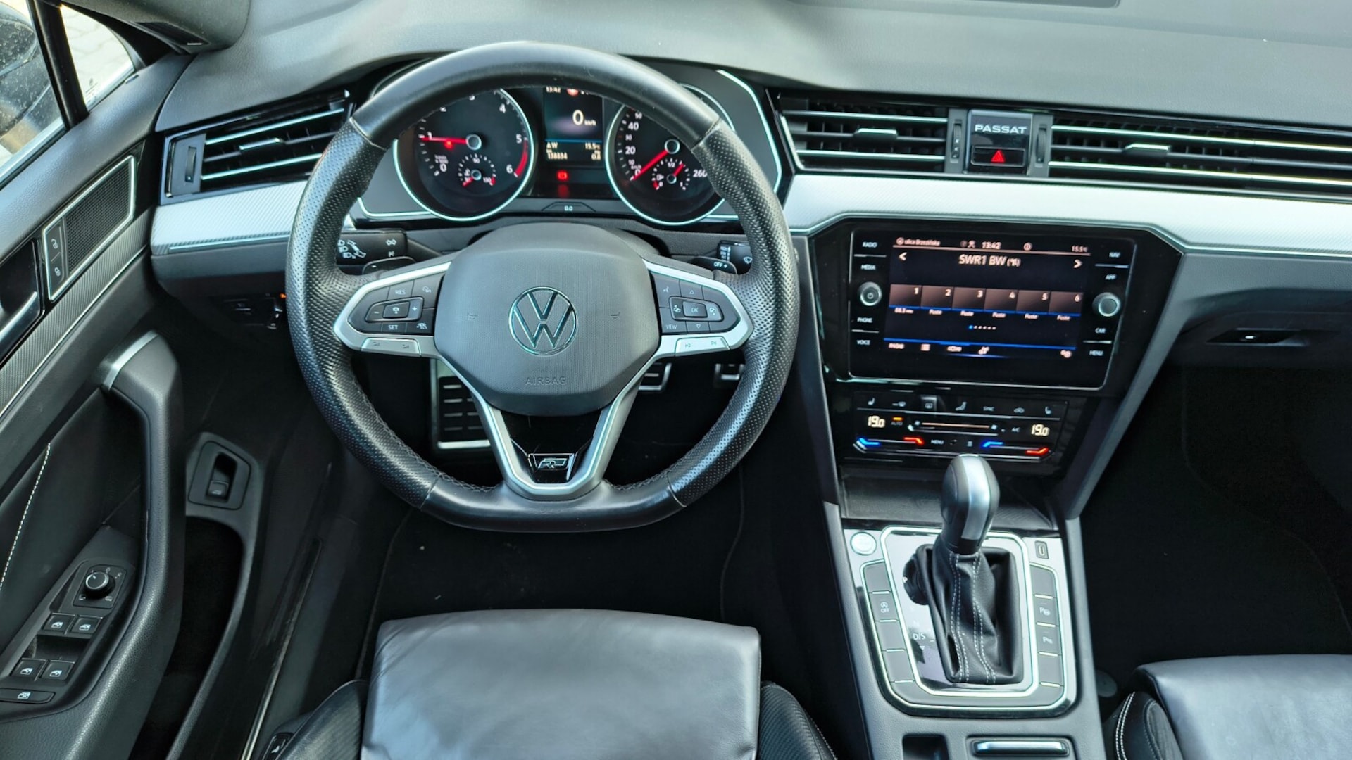 Volkswagen Passat Variant Elegance
