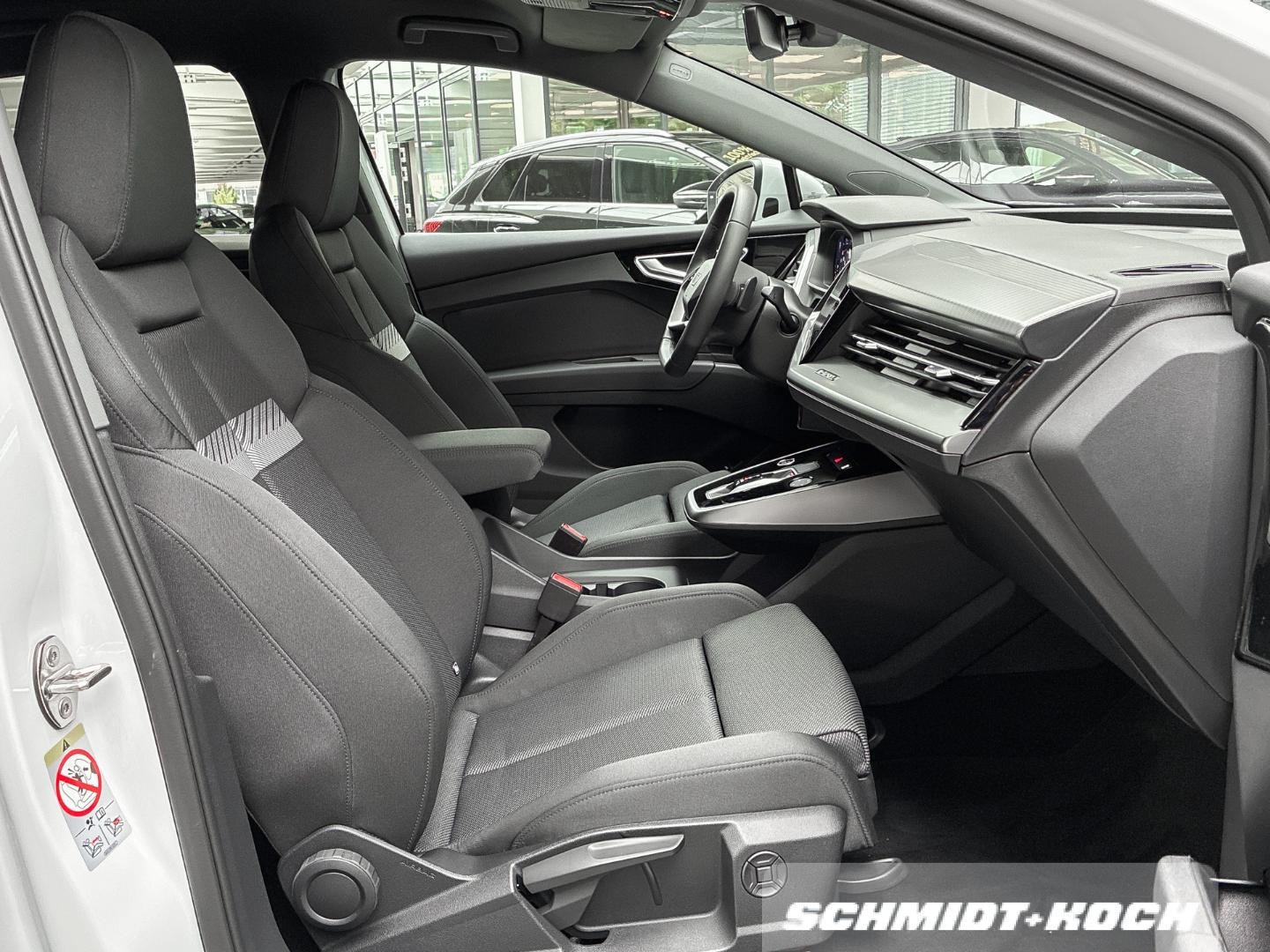 Bild über Audi Q4 e-tron 45 e-tron - für weitere Informationen kontaktieren Sie den Audi Partner