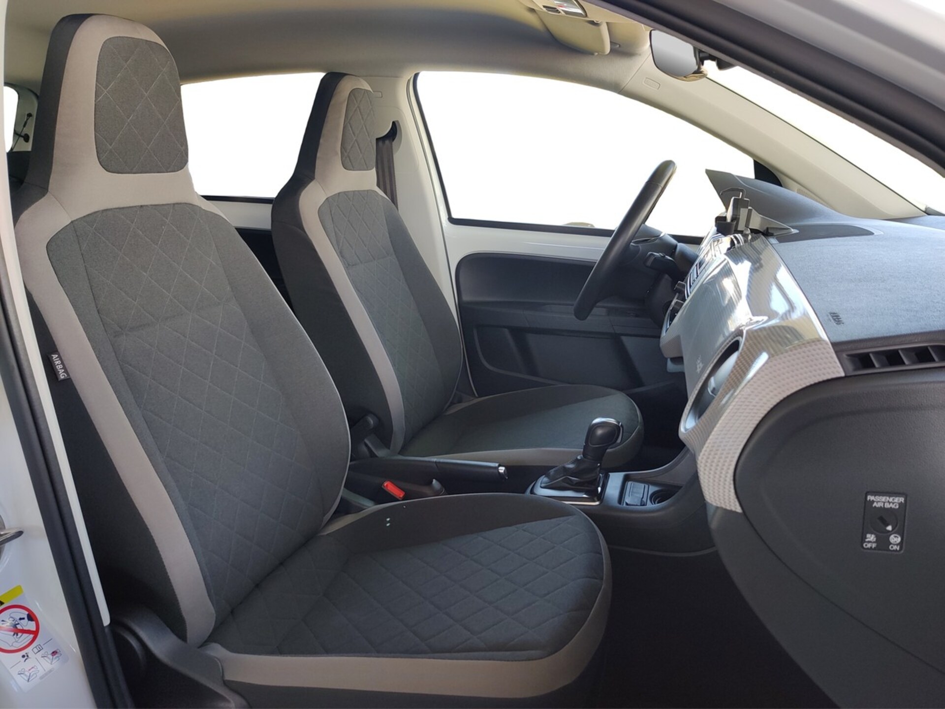 Volkswagen e-up! Style "Plus"