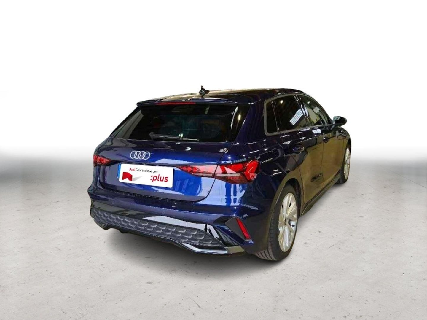Bild über Audi A3 Sportback S line 35 TFSI S tronic - für weitere Informationen kontaktieren Sie den Audi Partner