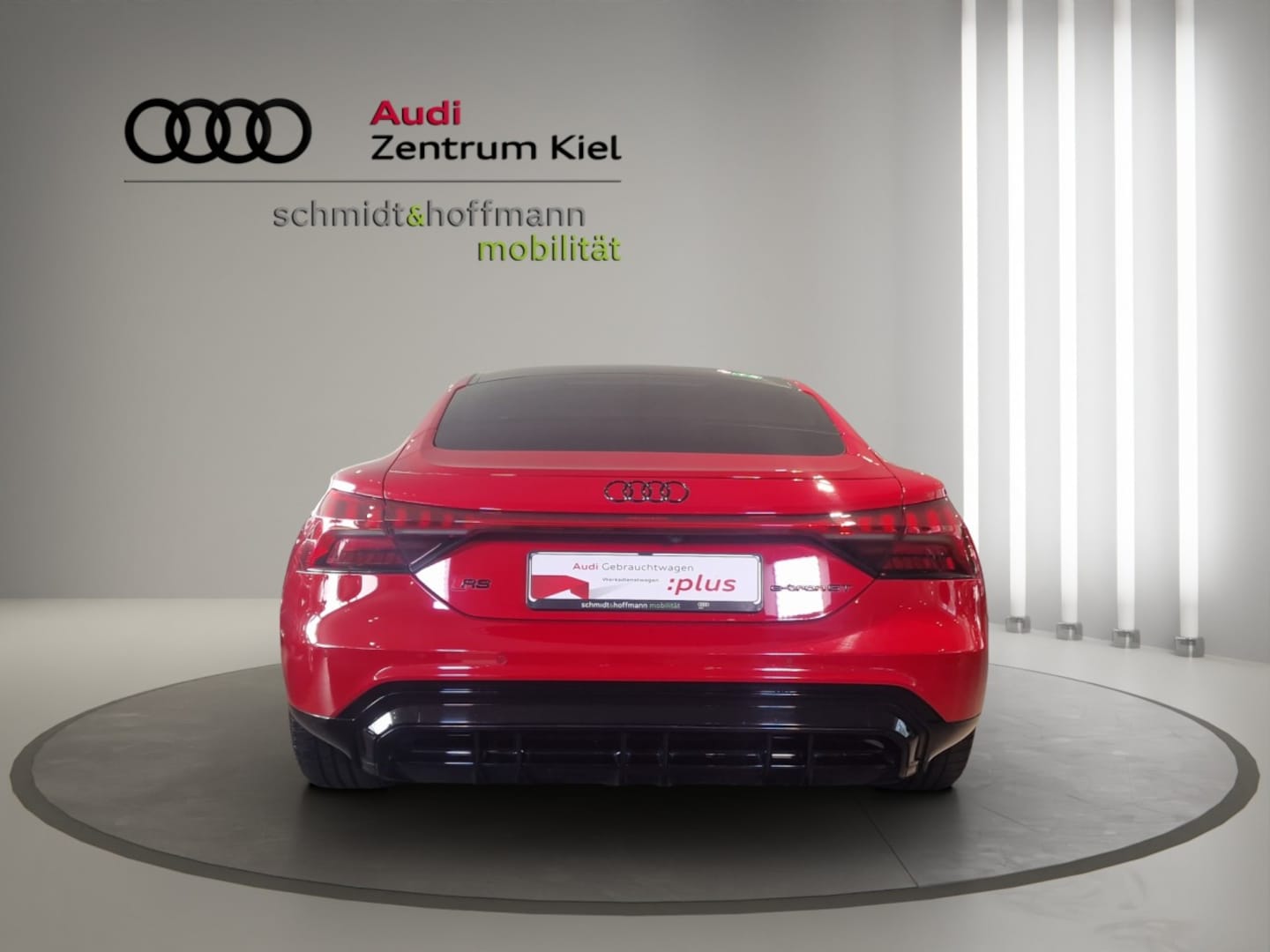 Bild über Audi RS e-tron GT e-tron quattro - für weitere Informationen kontaktieren Sie den Audi Partner
