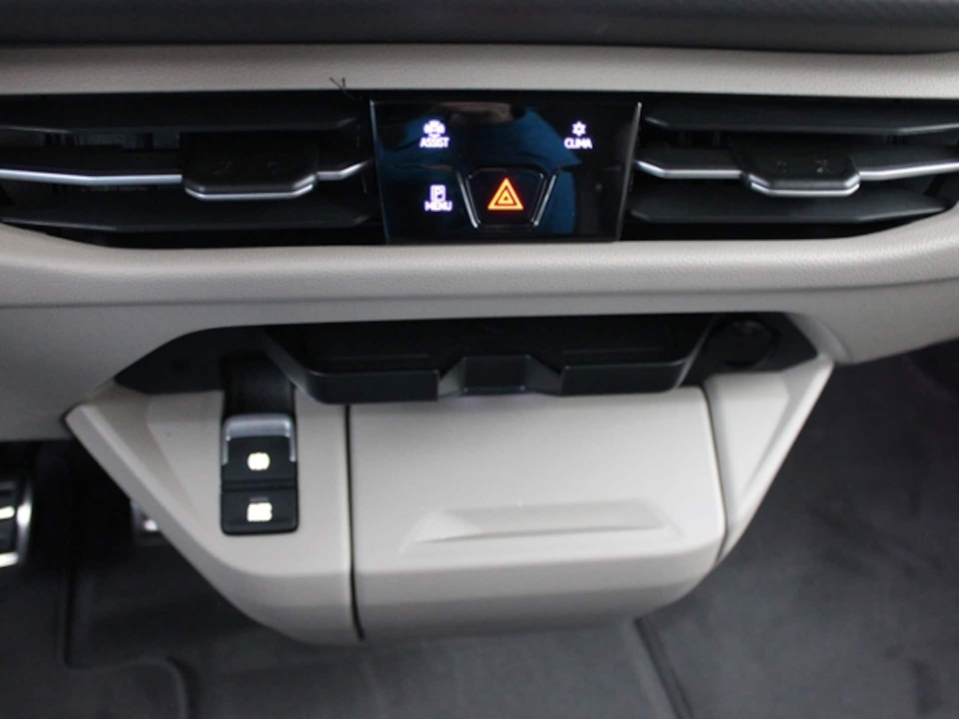 Volkswagen Multivan Langversion Style