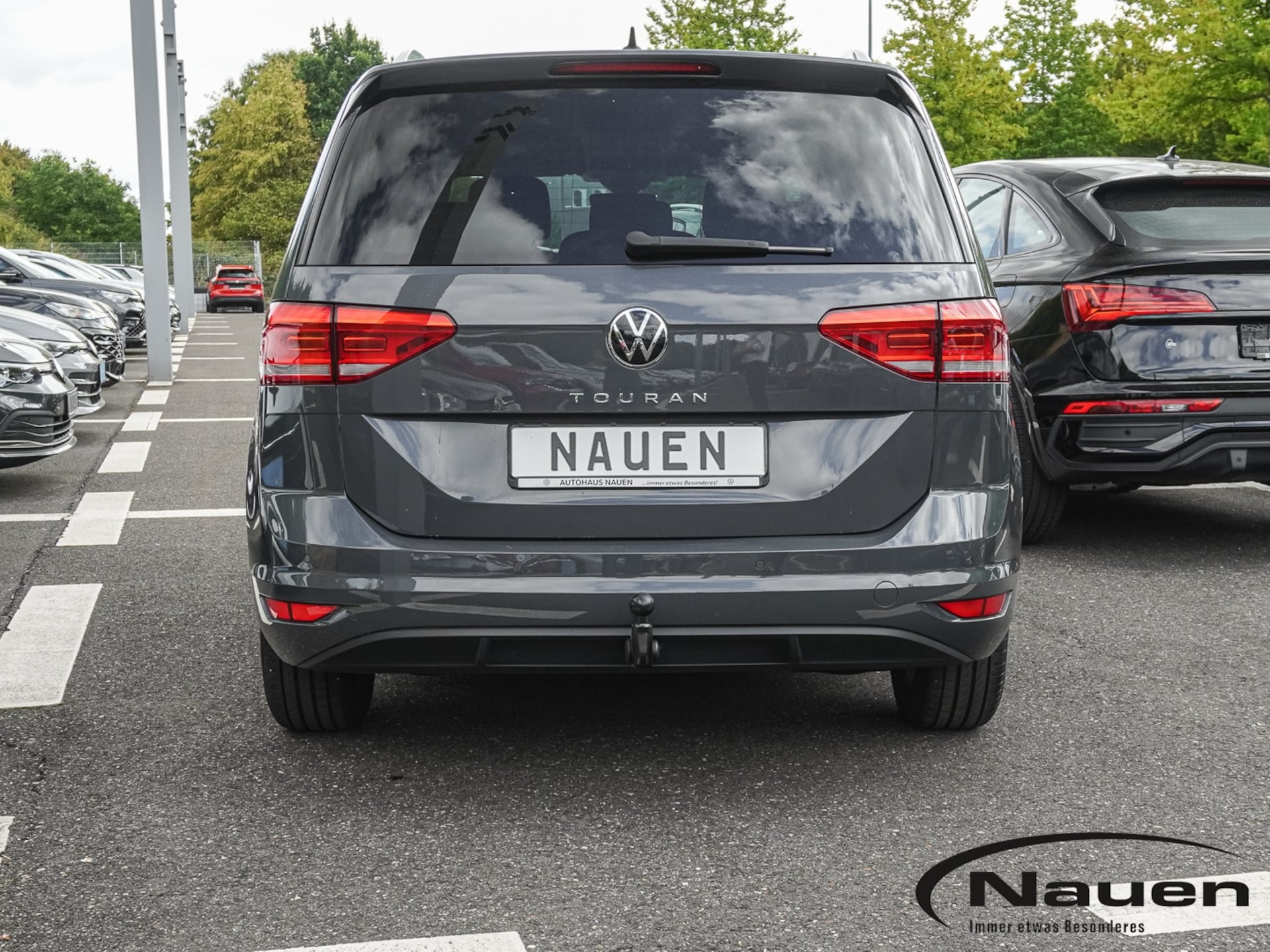 Volkswagen Touran Active