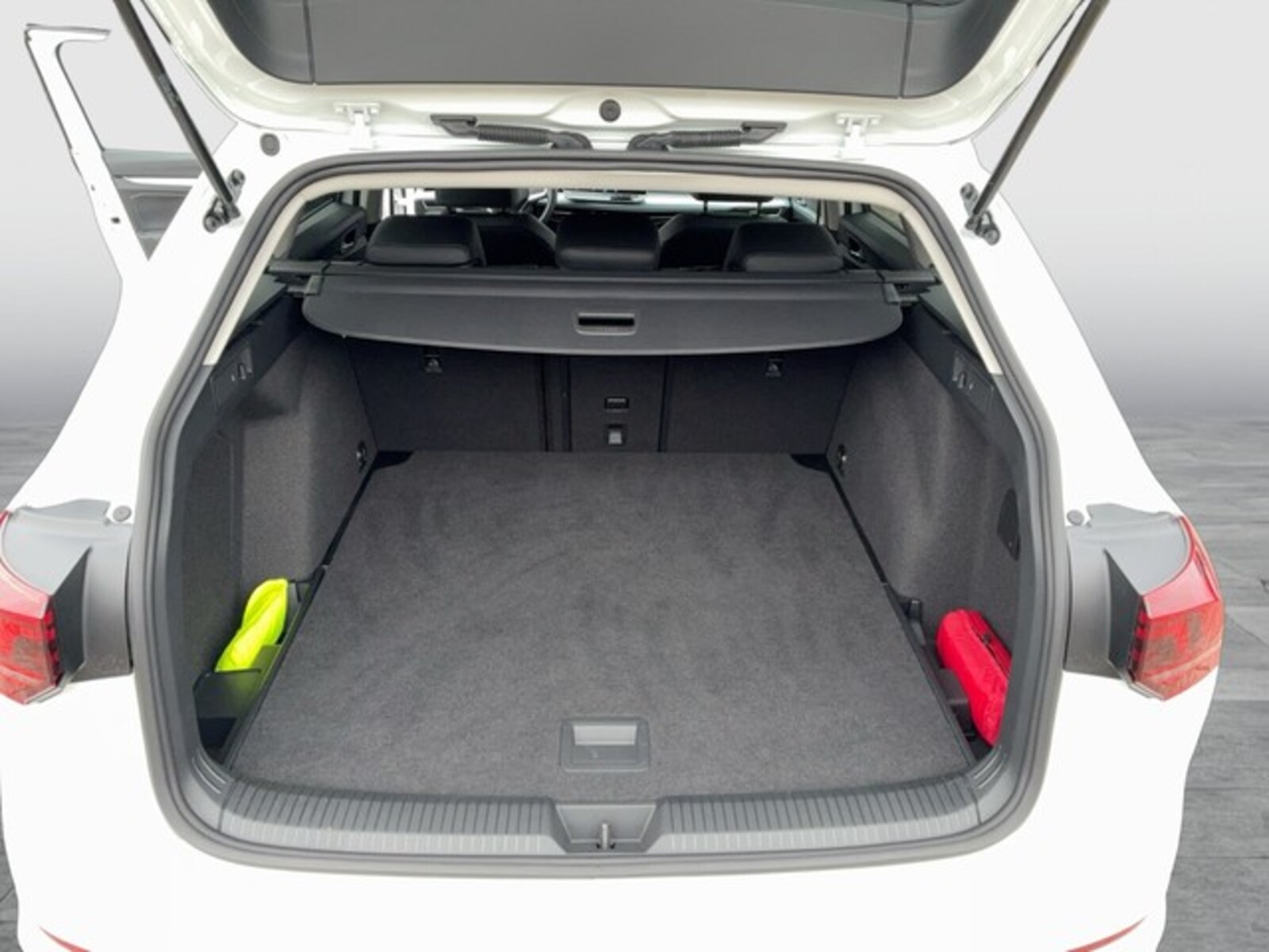 Volkswagen Golf Variant – Bild 12