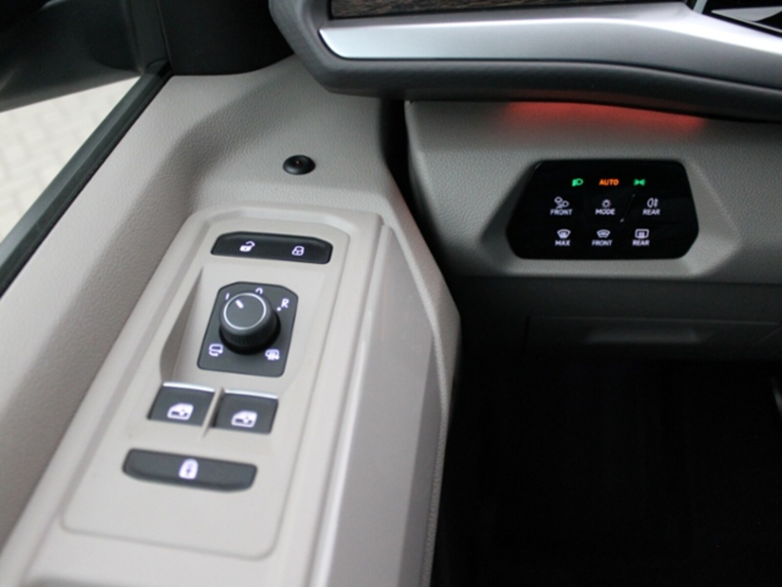 Volkswagen Multivan Langversion – Bild 26