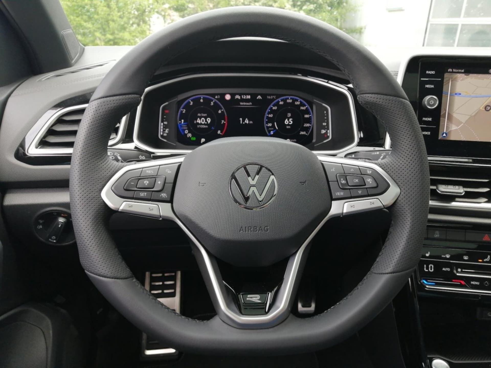 Volkswagen T-Roc R-Line