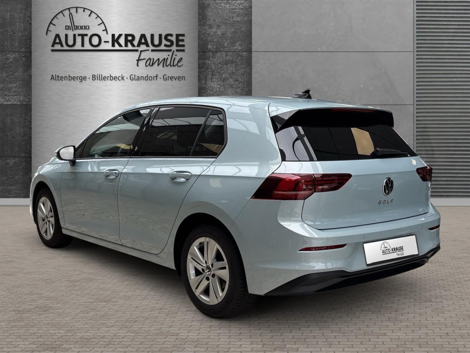 Volkswagen Golf Life