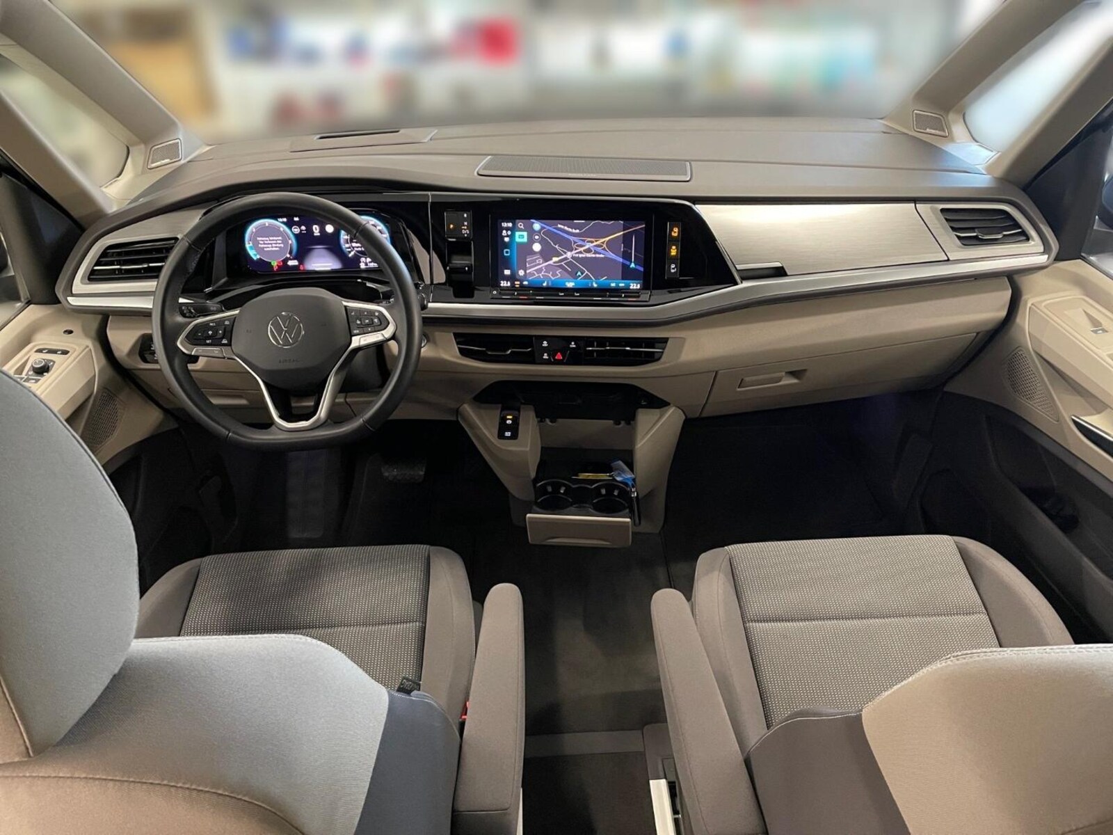 Volkswagen Multivan Langversion – Bild 12