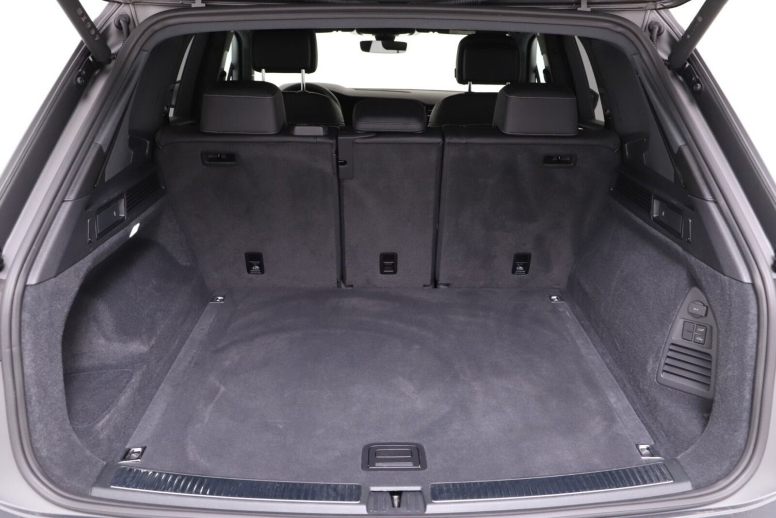 Volkswagen Touareg – Bild 15