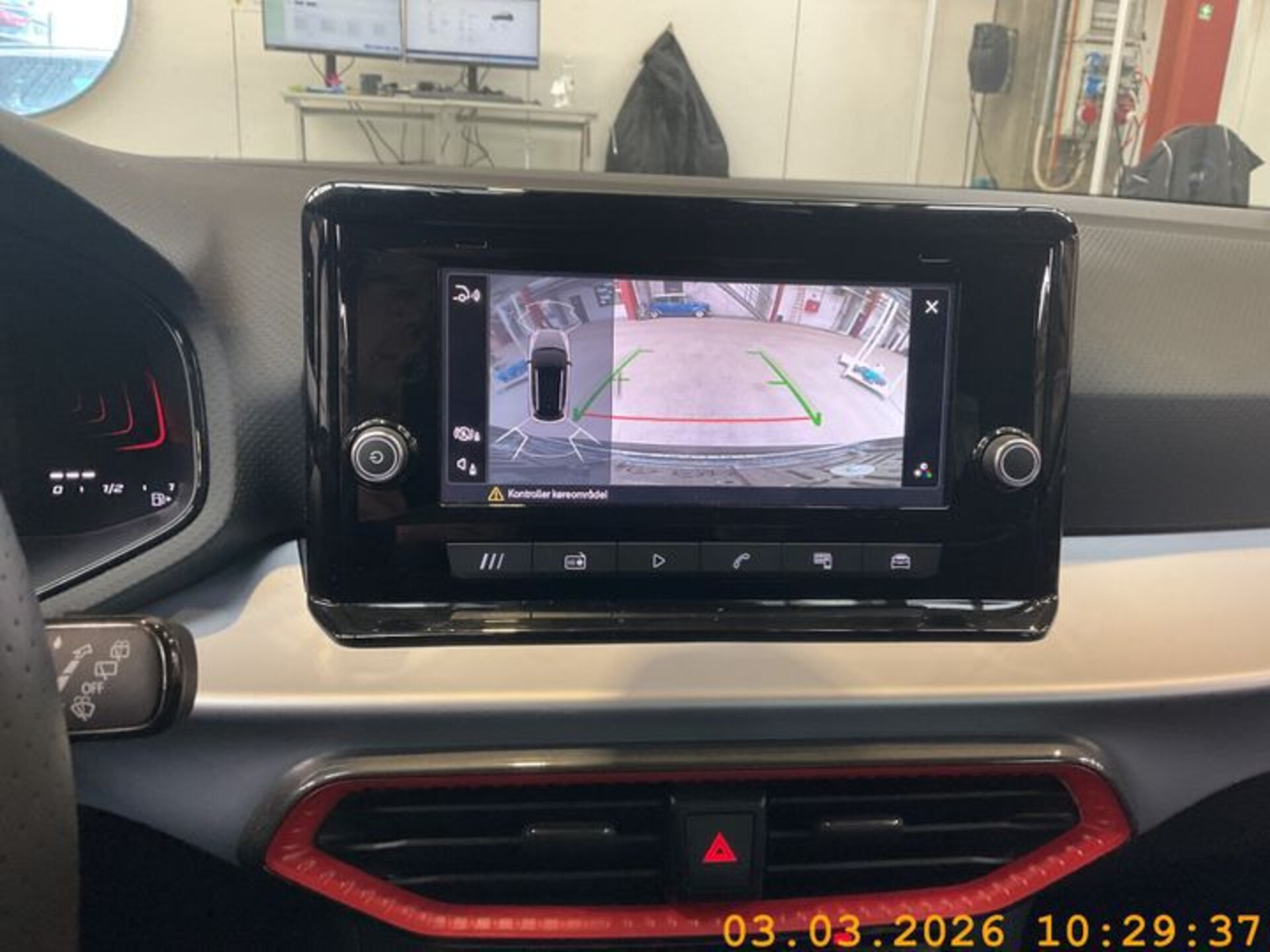 SEAT Arona FR