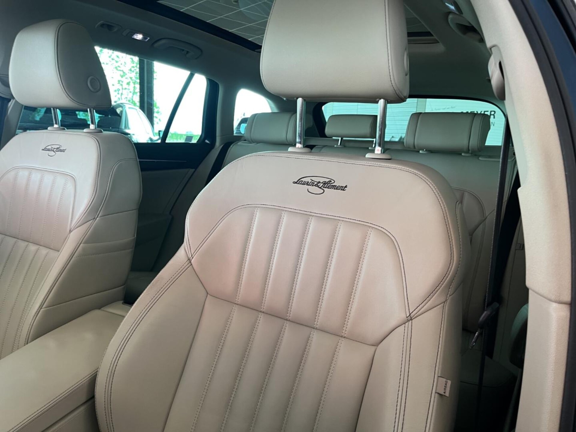 Skoda Superb Combi Laurin & Klement
