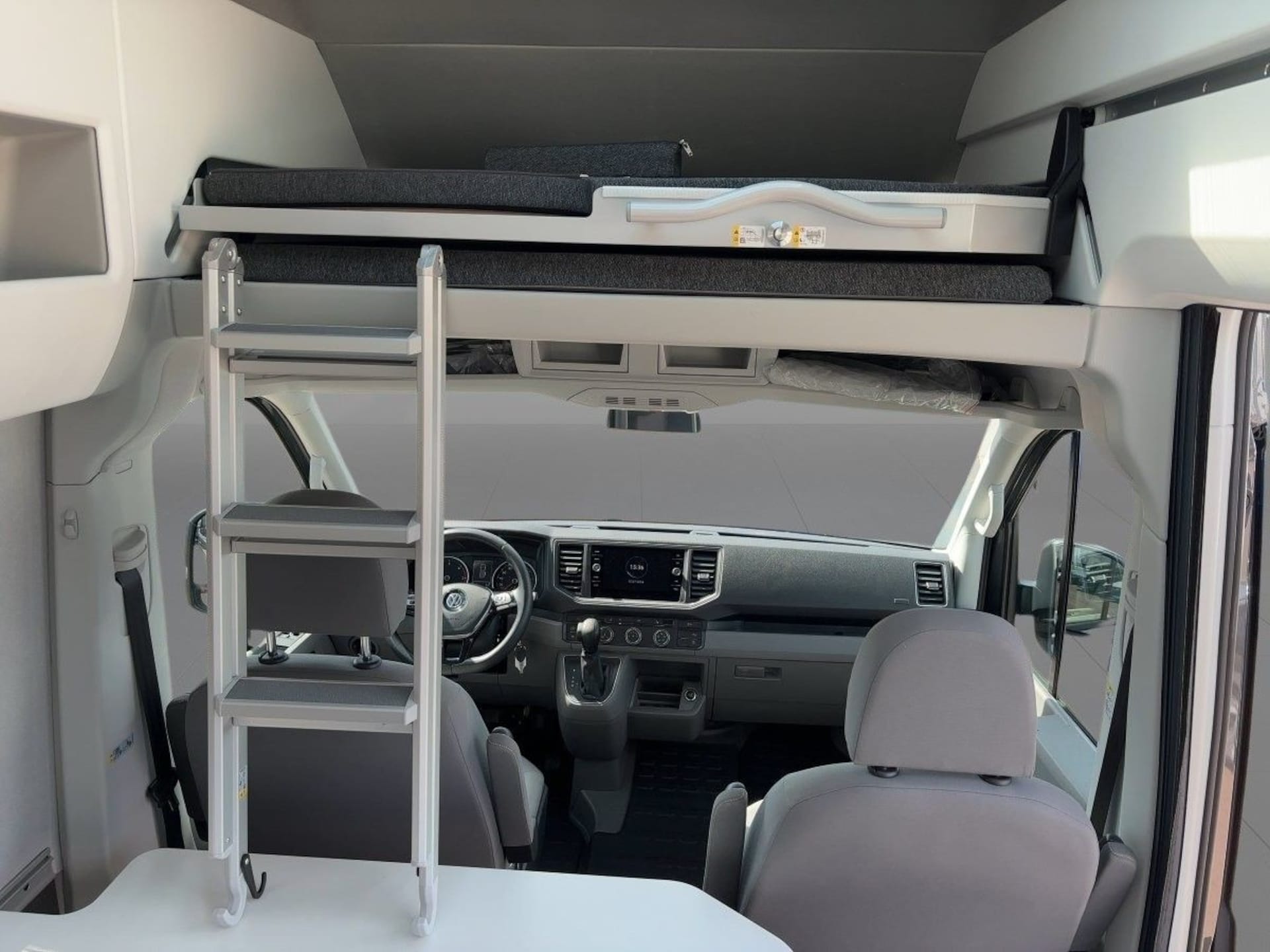 Volkswagen Grand California 600