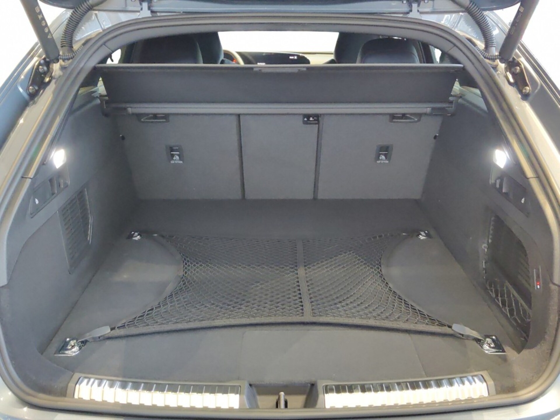Audi A5 Avant e-hybrid