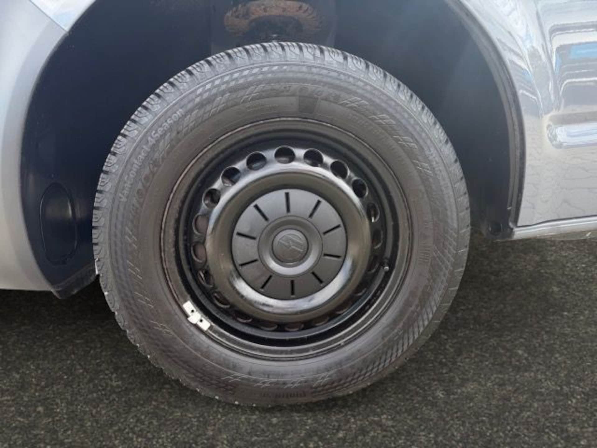 Volkswagen T6.1 Transporter Pritschenwagen Doppelkabine