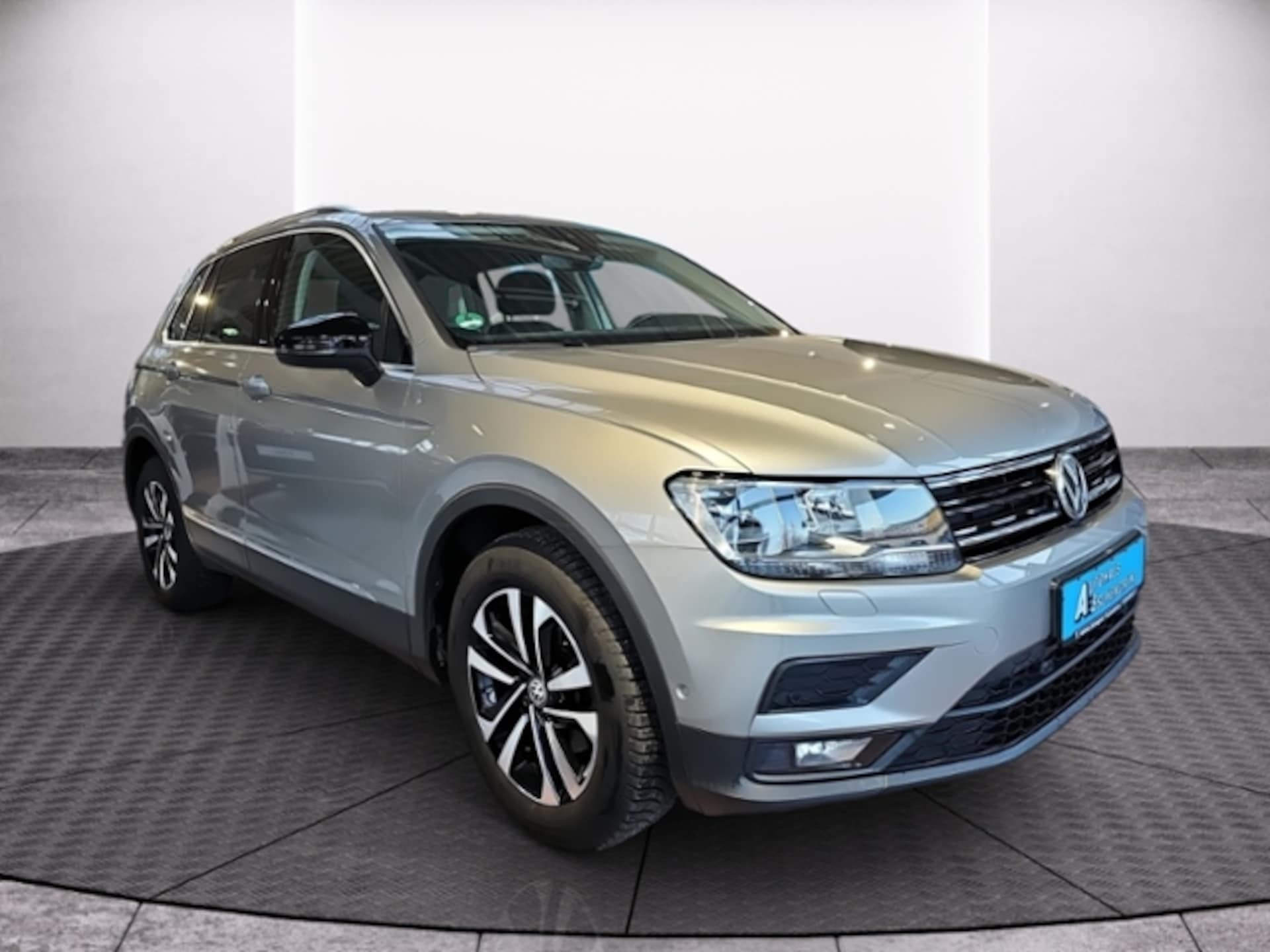Volkswagen Tiguan IQ.DRIVE