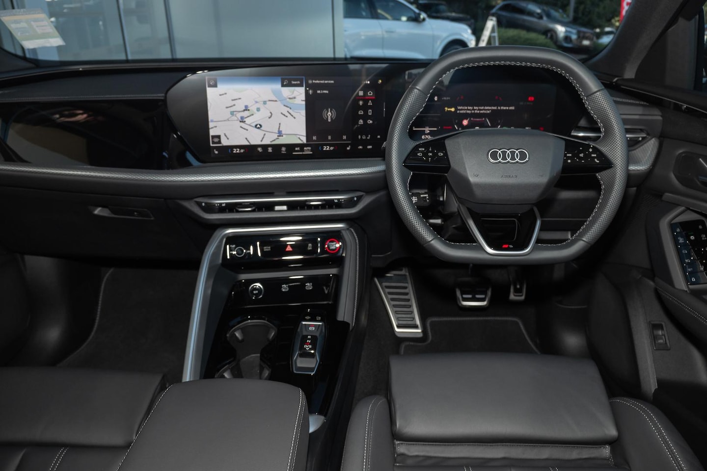 Image about Audi SQ5 SUV TFSI 270 kW edition one