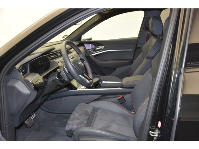 Image about Audi Q8 Sportback e-tron S line 55 e-tron quattro