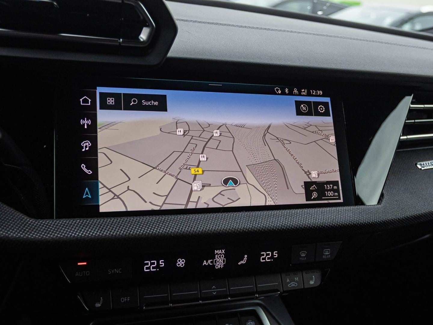 Bild über Audi A3 Sportback TFSI Schaltgetriebe - für weitere Informationen kontaktieren Sie den Audi Partner