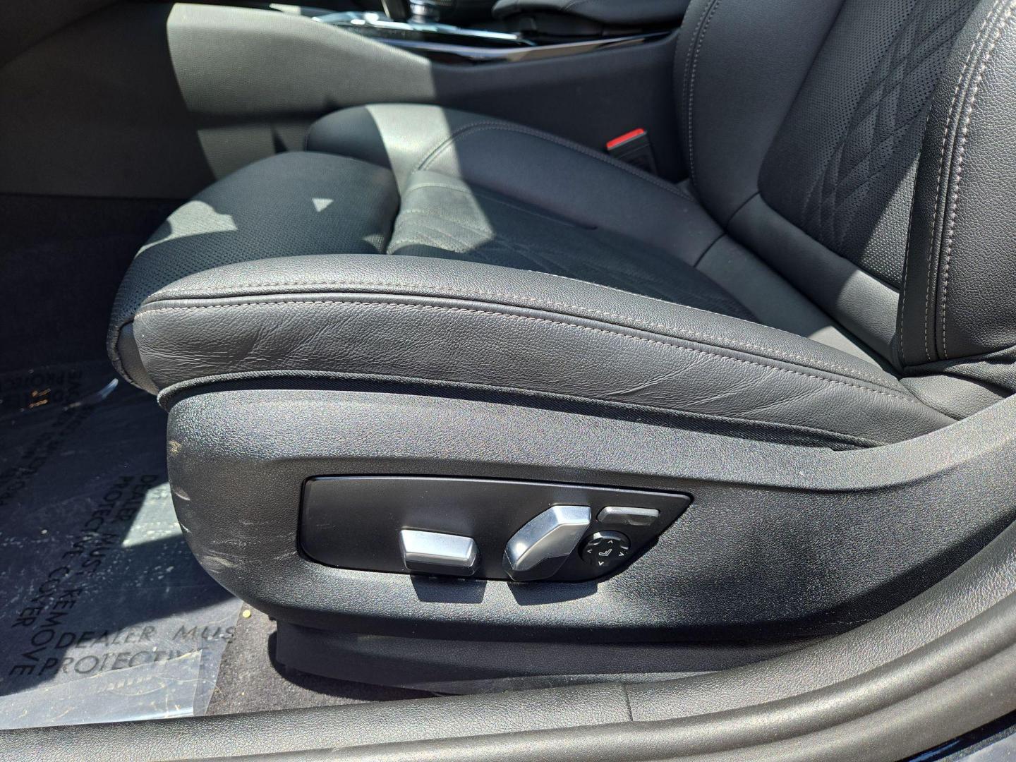 2023 BMW 5 Series 530i - Photo 17