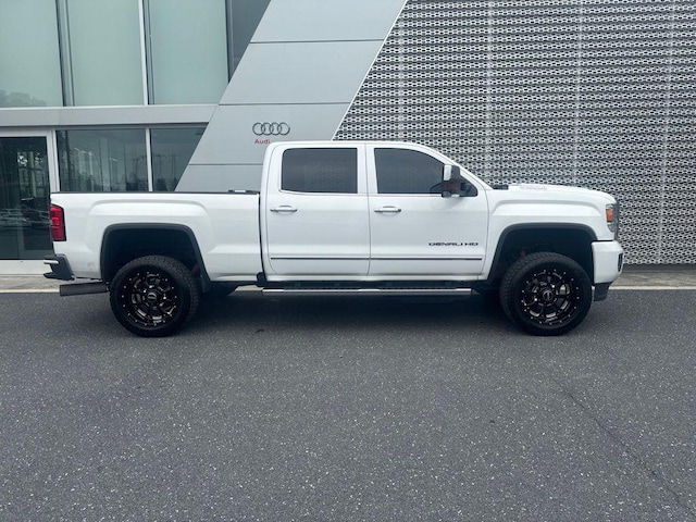 2017 GMC Sierra