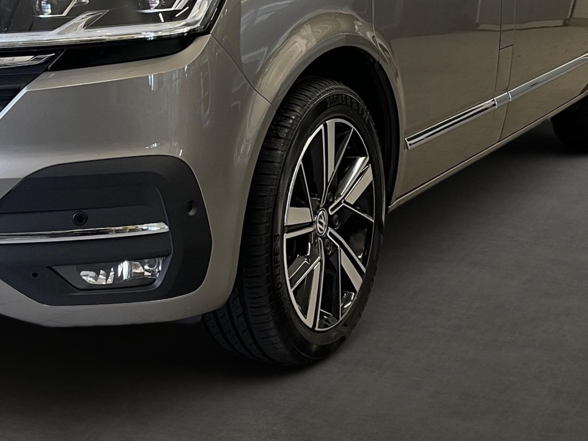 Volkswagen T6.1 Multivan Highline