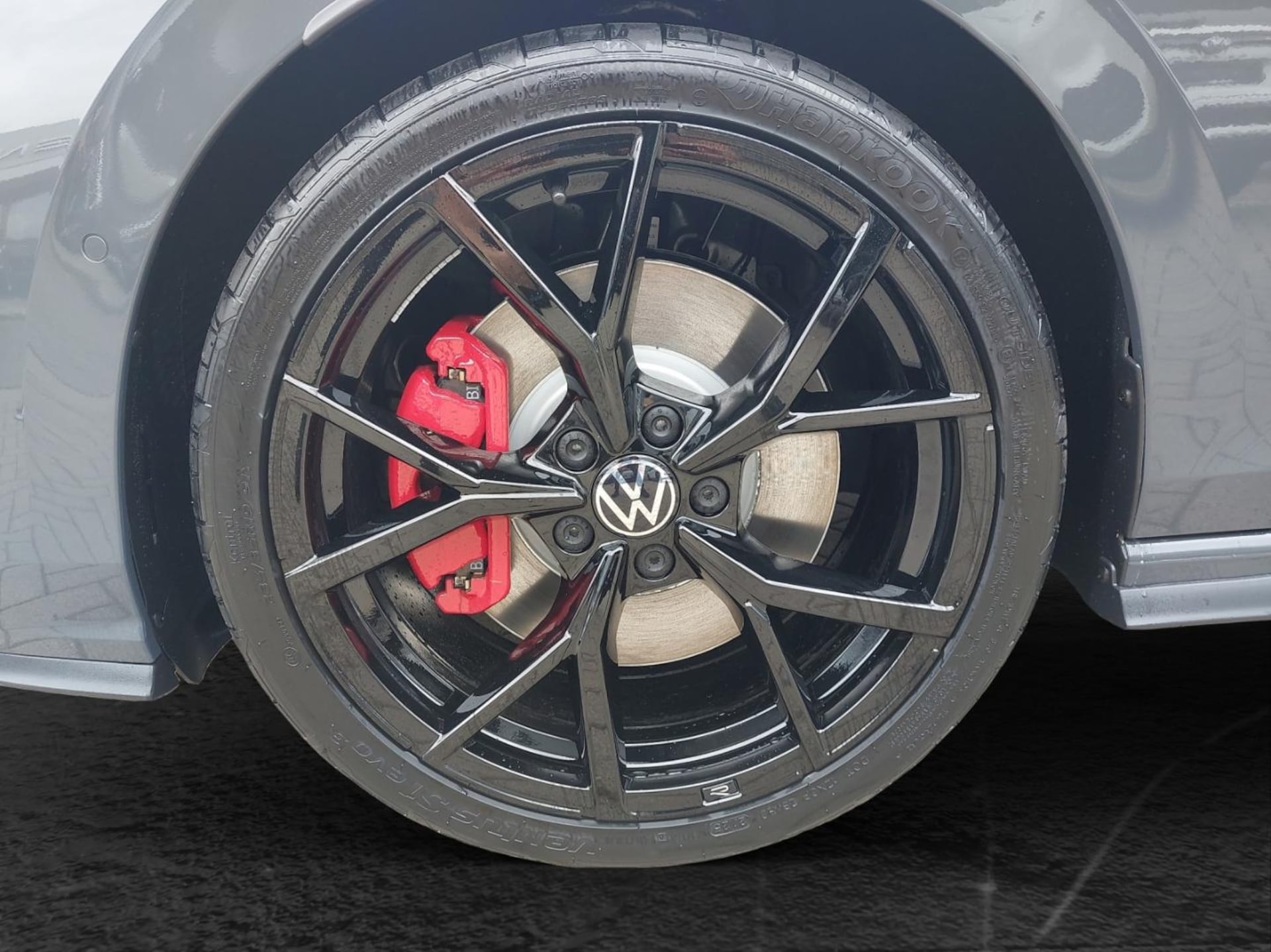 Volkswagen Golf GTI
