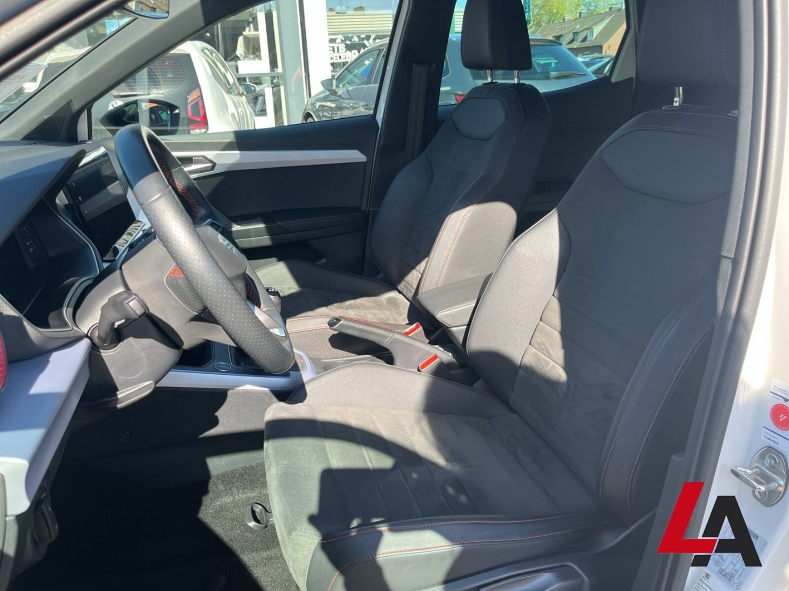 SEAT Arona – Bild 9