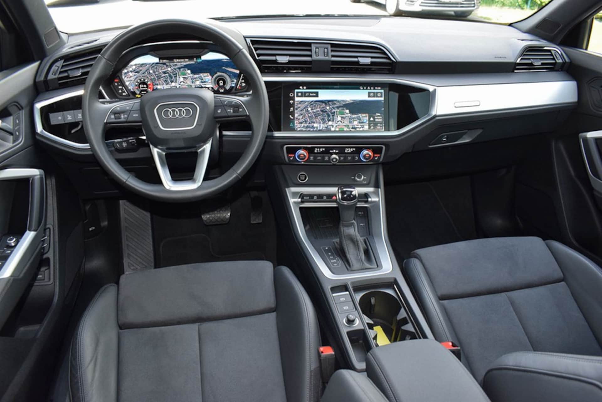 Audi Q3 Sportback S line