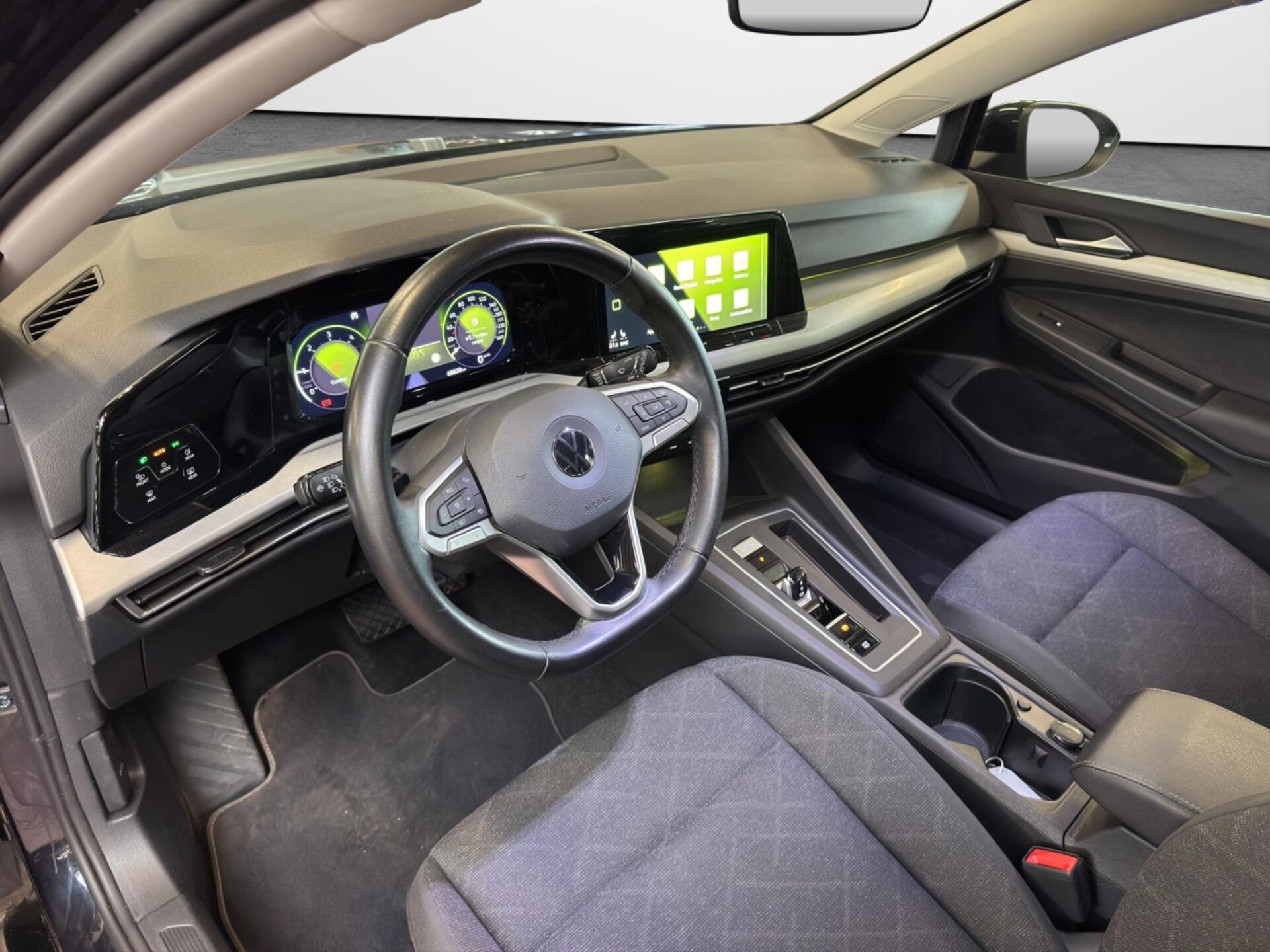 Volkswagen Golf Variant Life