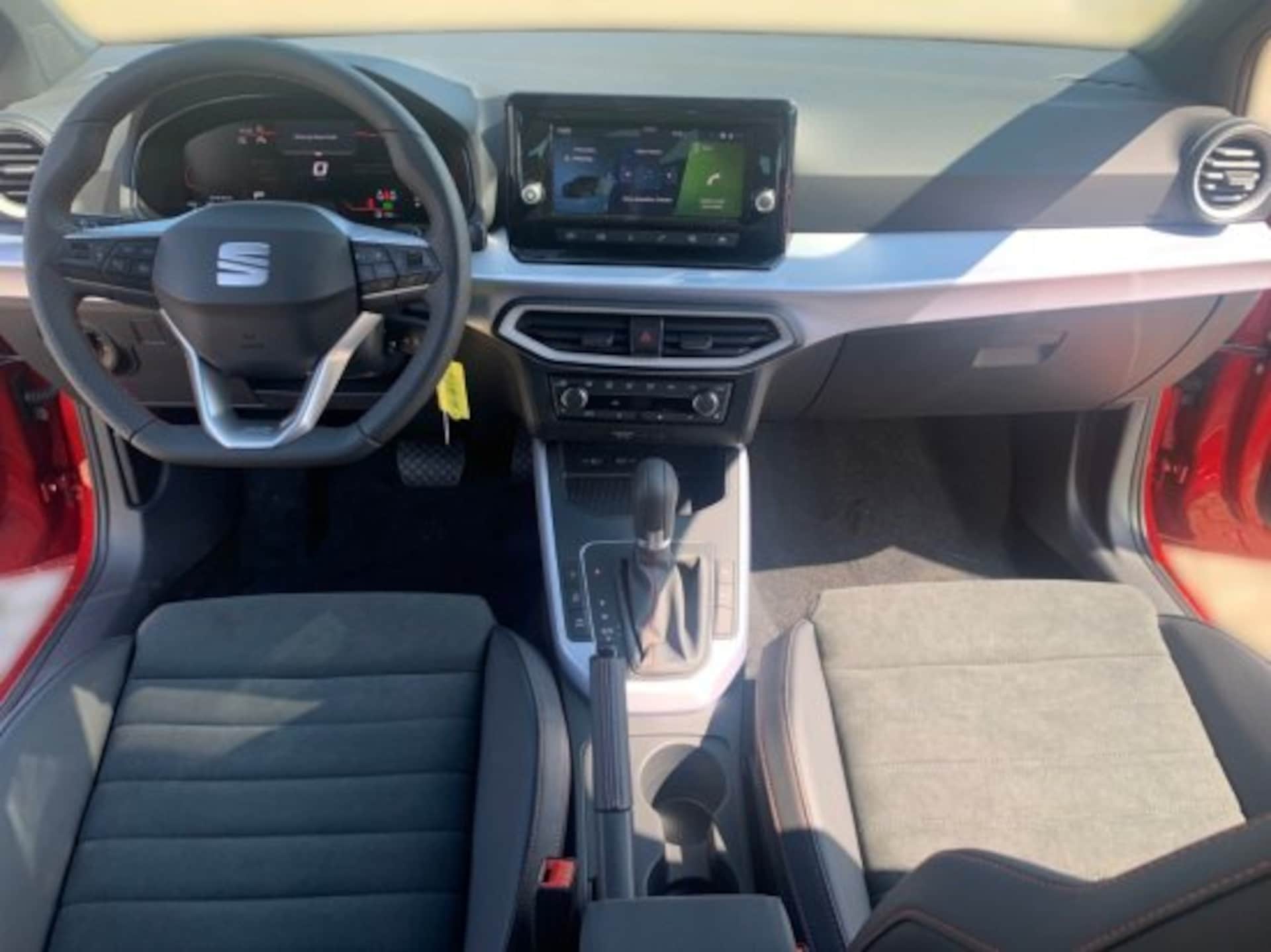 SEAT Arona FR