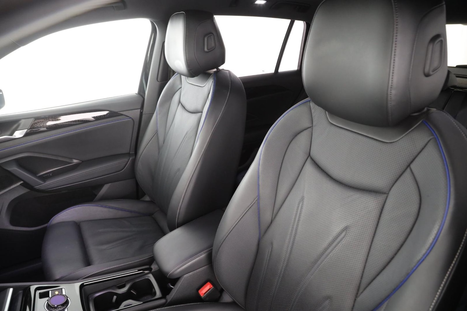 Volkswagen Tiguan – Bild 12