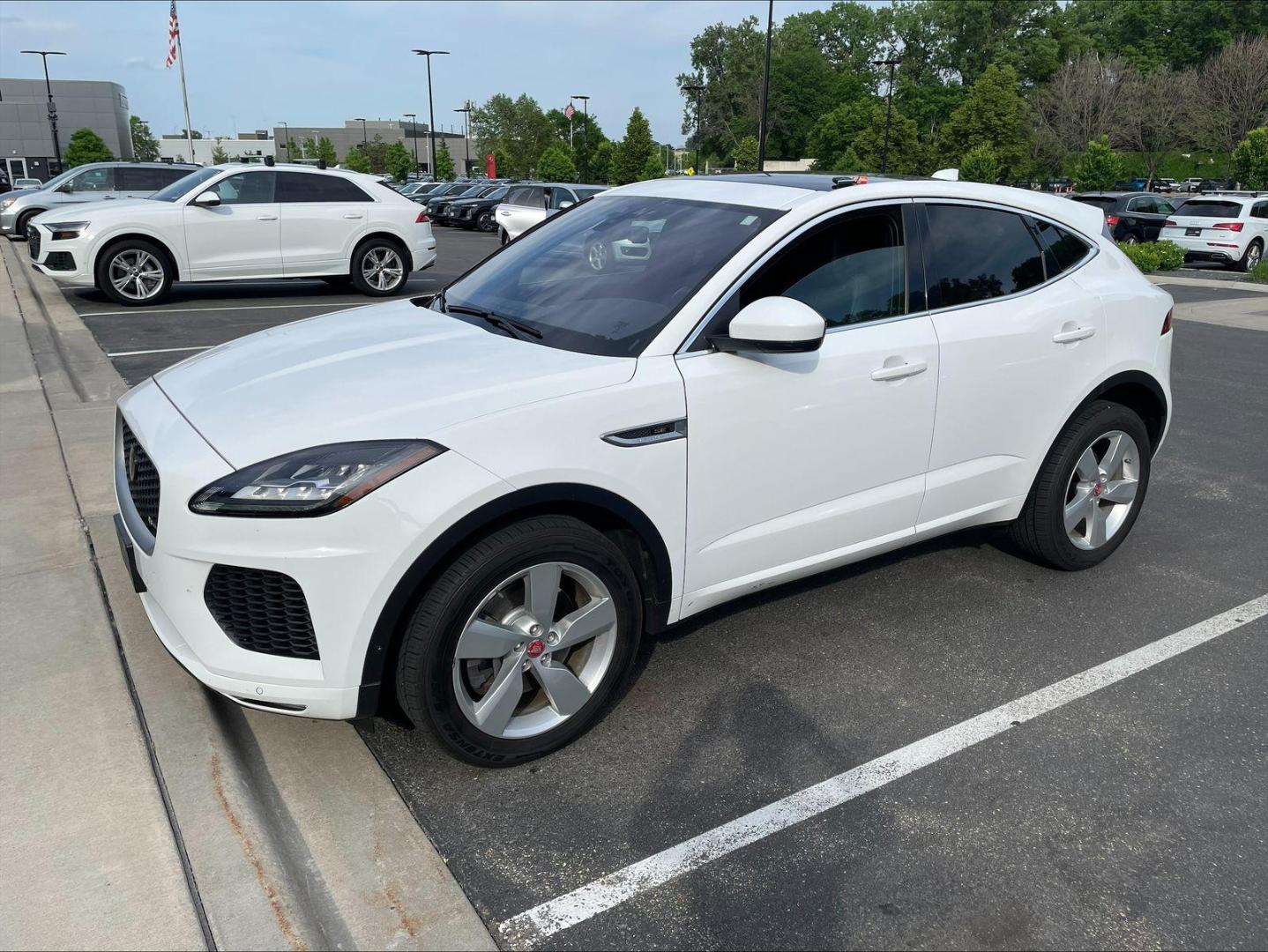2018 Jaguar E-PACE P300 R-Dynamic SE AWD's photo