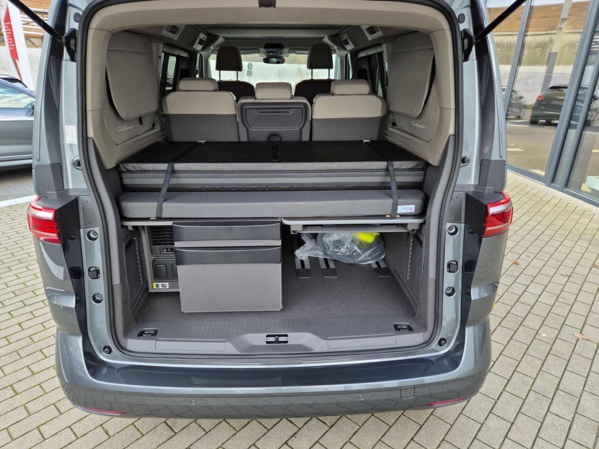 Volkswagen California Beach Camper