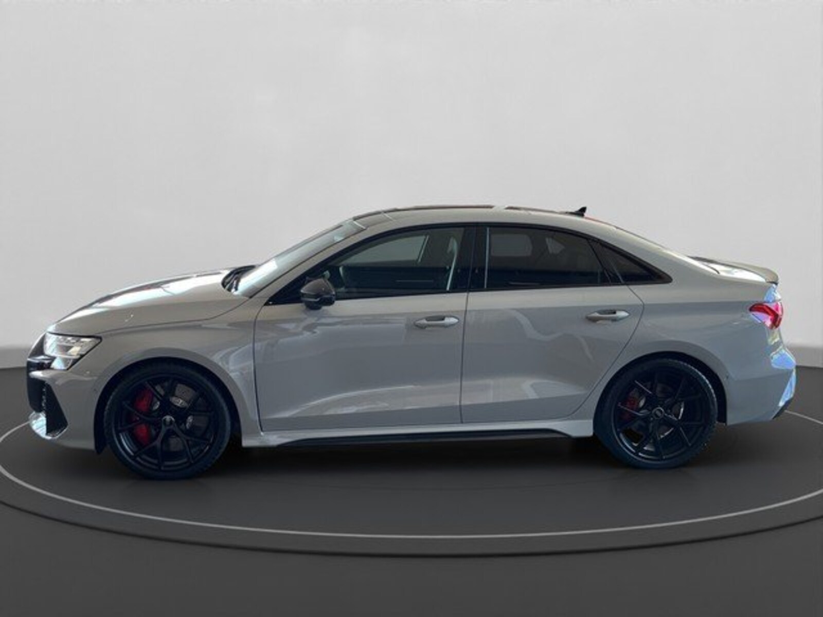 Audi RS 3 Limousine – Bild 4
