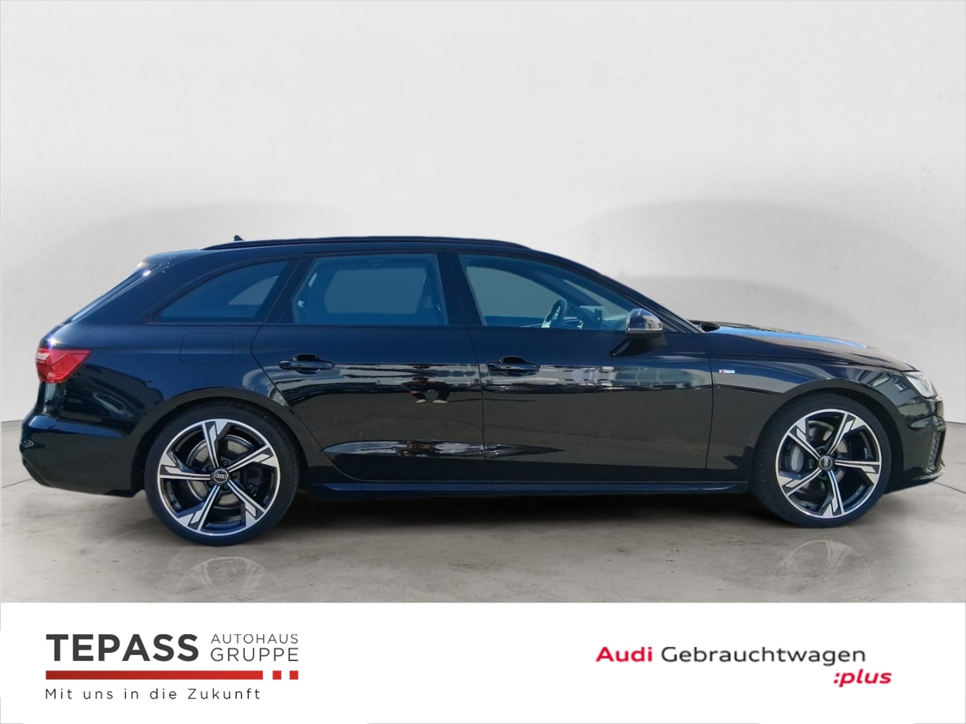Audi A4 Avant S line