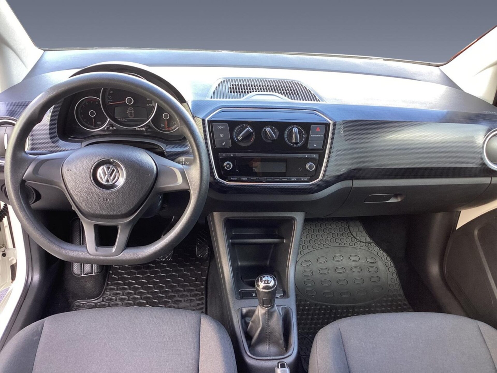 Volkswagen up! move up!