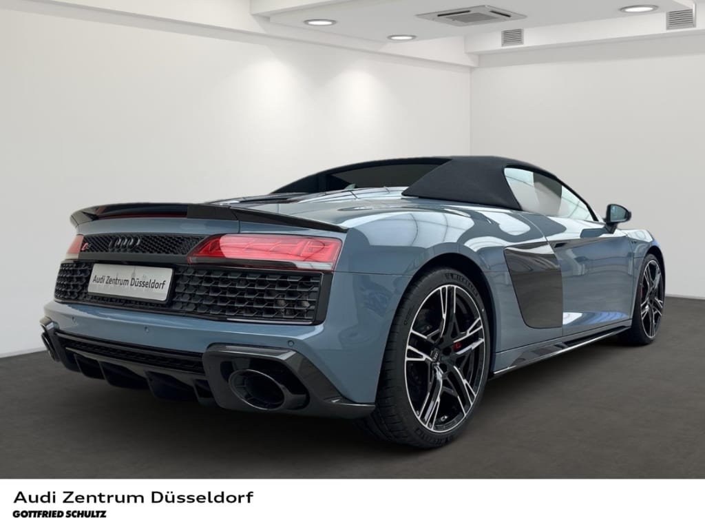 Audi R8 Spyder V10 performance quattro