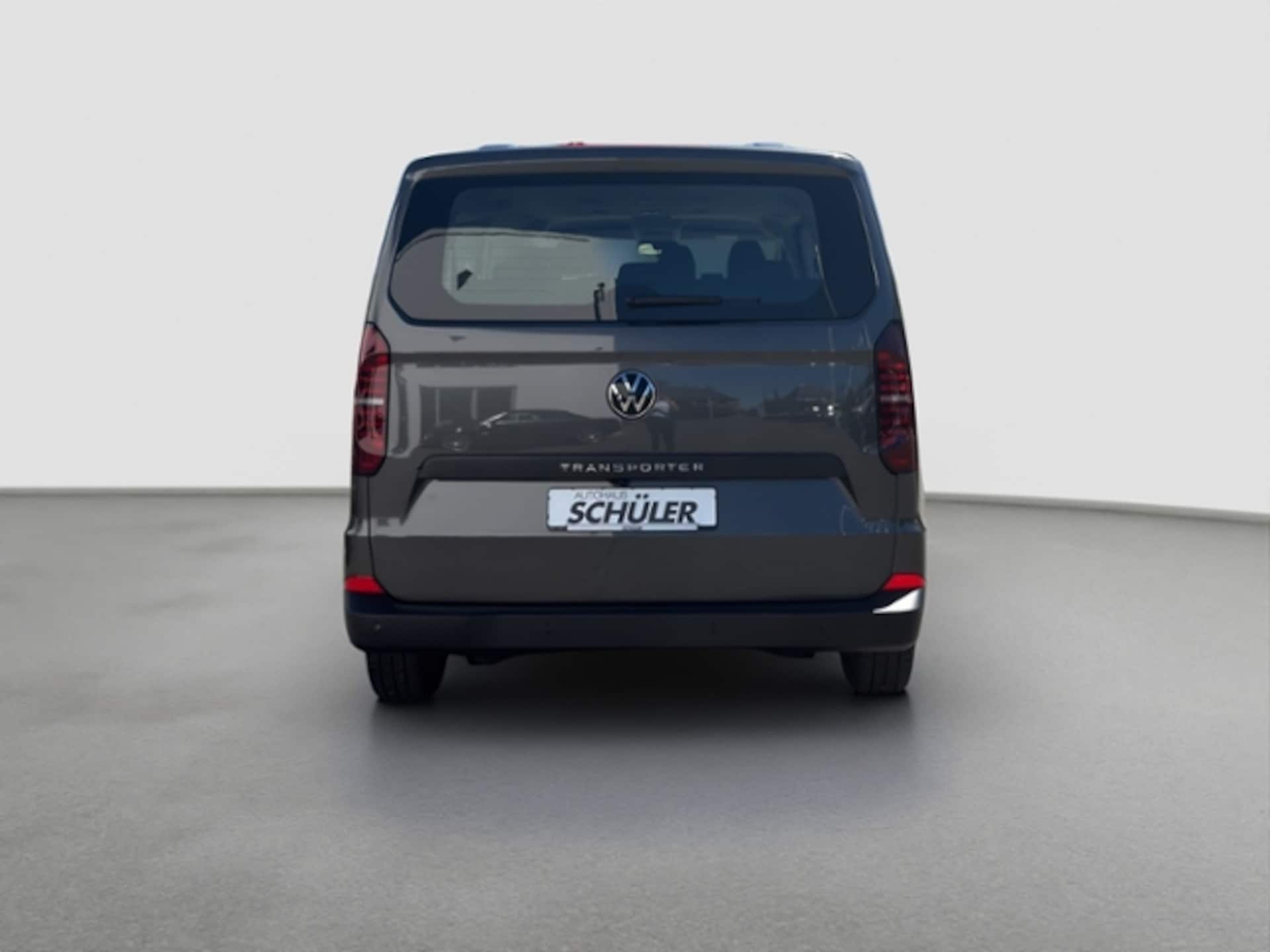 Volkswagen Transporter Kombi langer Radstand