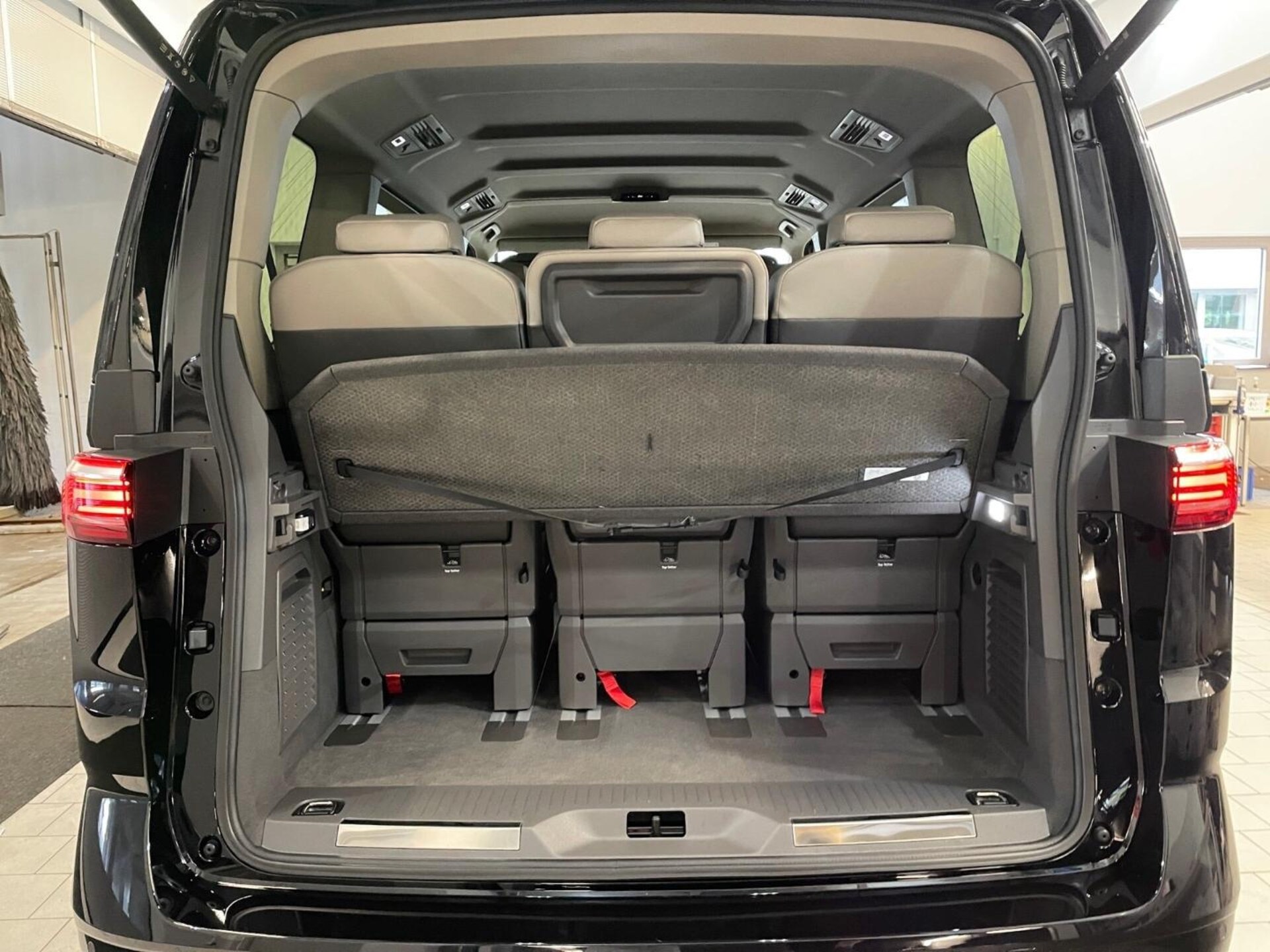 Volkswagen Multivan Style