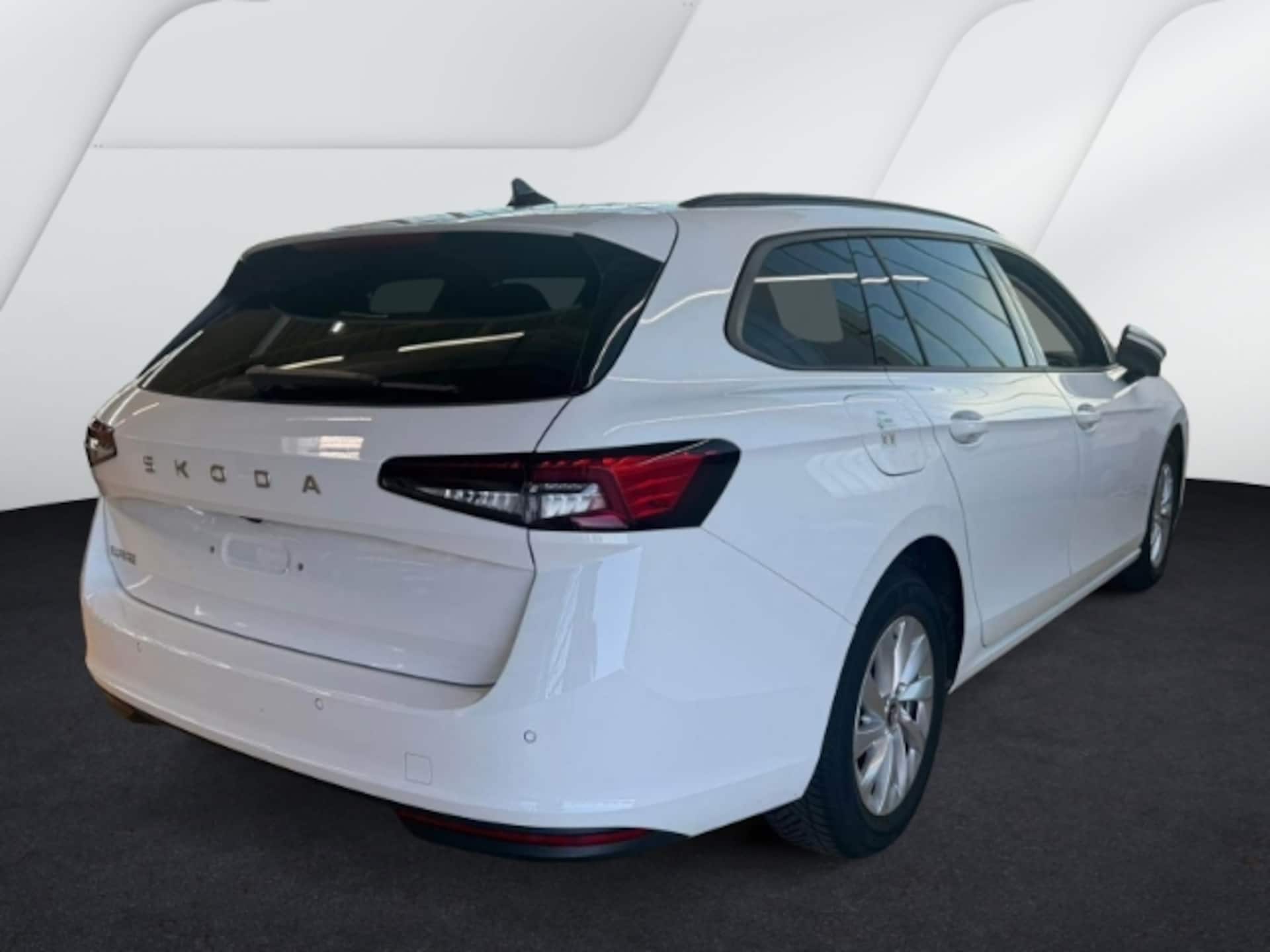 Skoda Superb Combi Essence