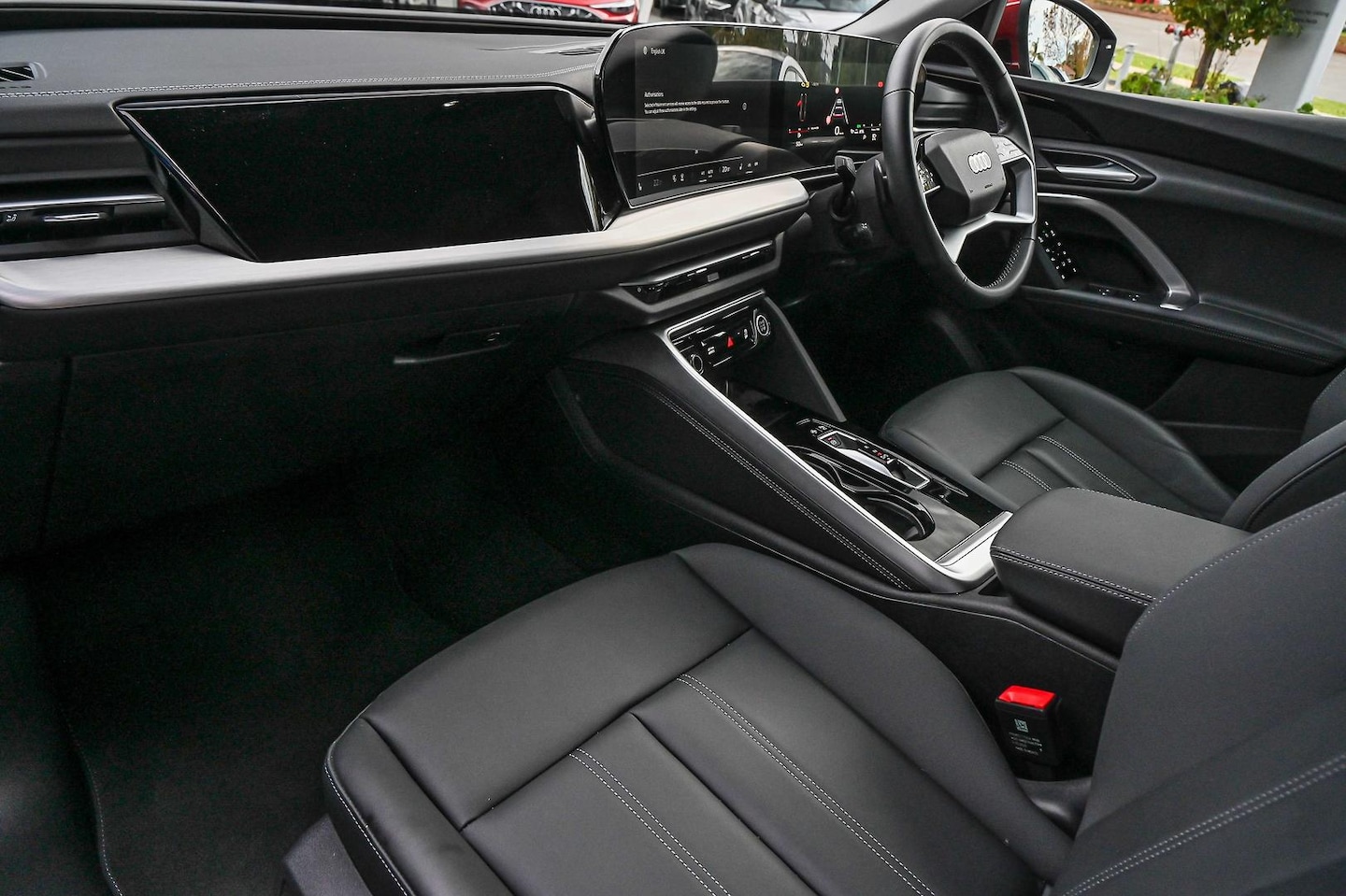 Image about Audi Q5 SUV TDI quattro 150 kW