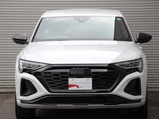 Image about Audi Q8 Sportback e-tron 55 e-tron S line