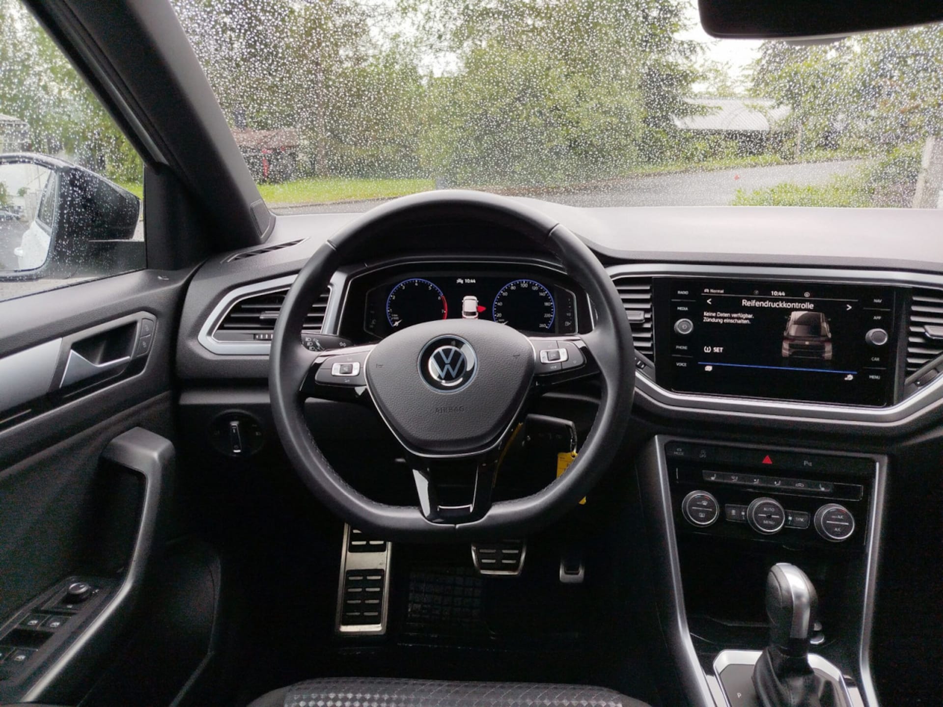 Volkswagen T-Roc Active