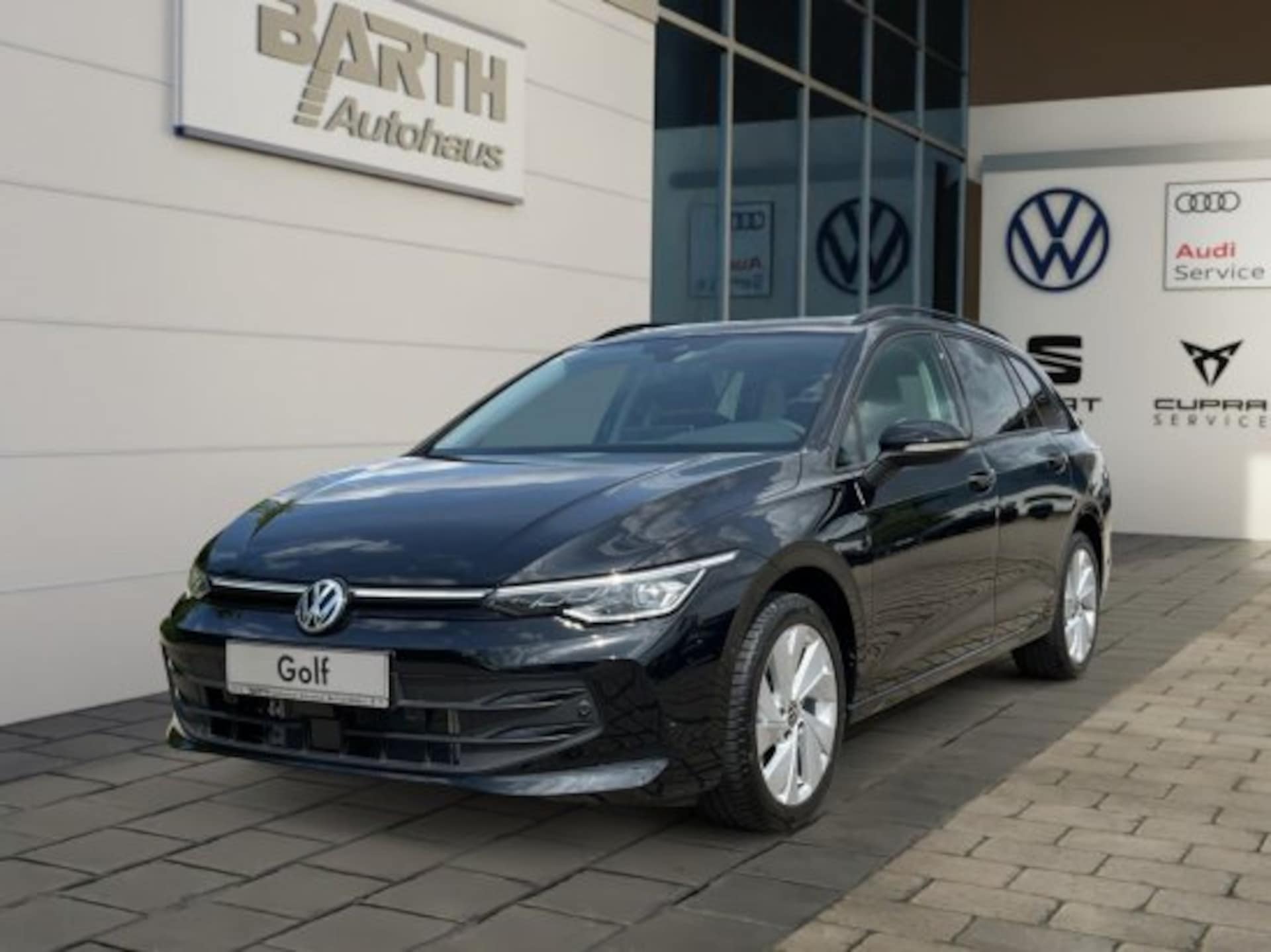 Volkswagen Golf Variant Life